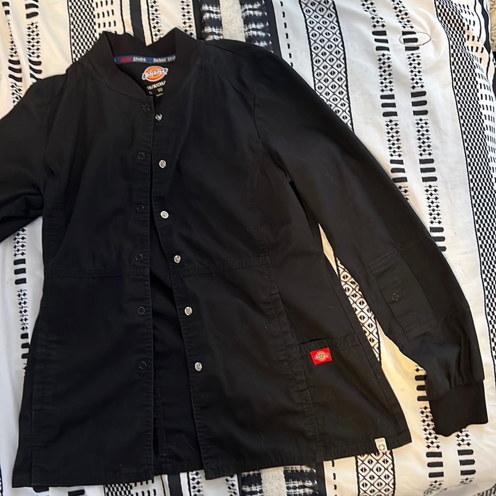 Dickies Stretch scrub jacket.